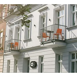 Well Well Aparthotel Krakau